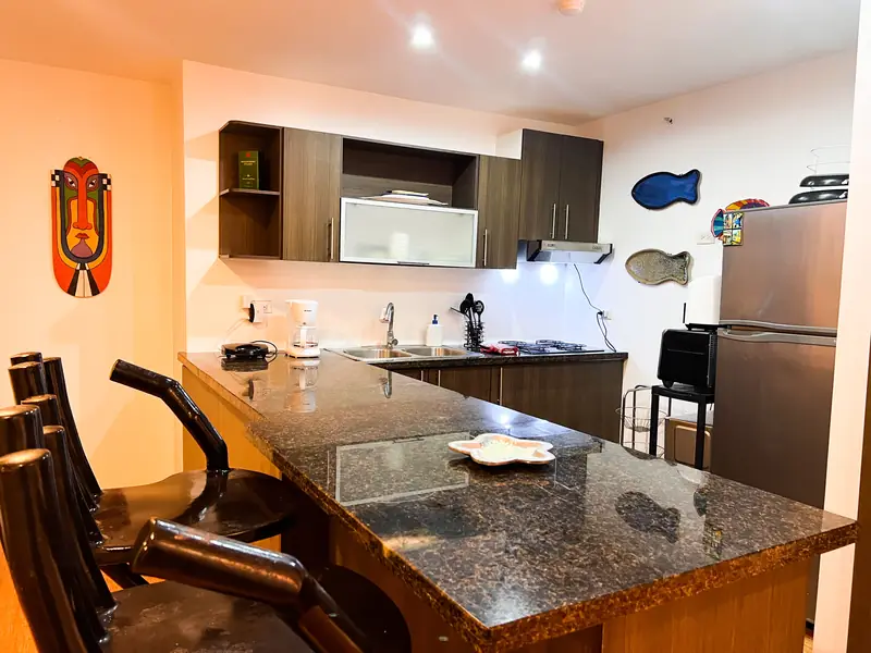 Full kitchen — Bala Beach Beachfront Rental María Chiquita, Colón Panamá